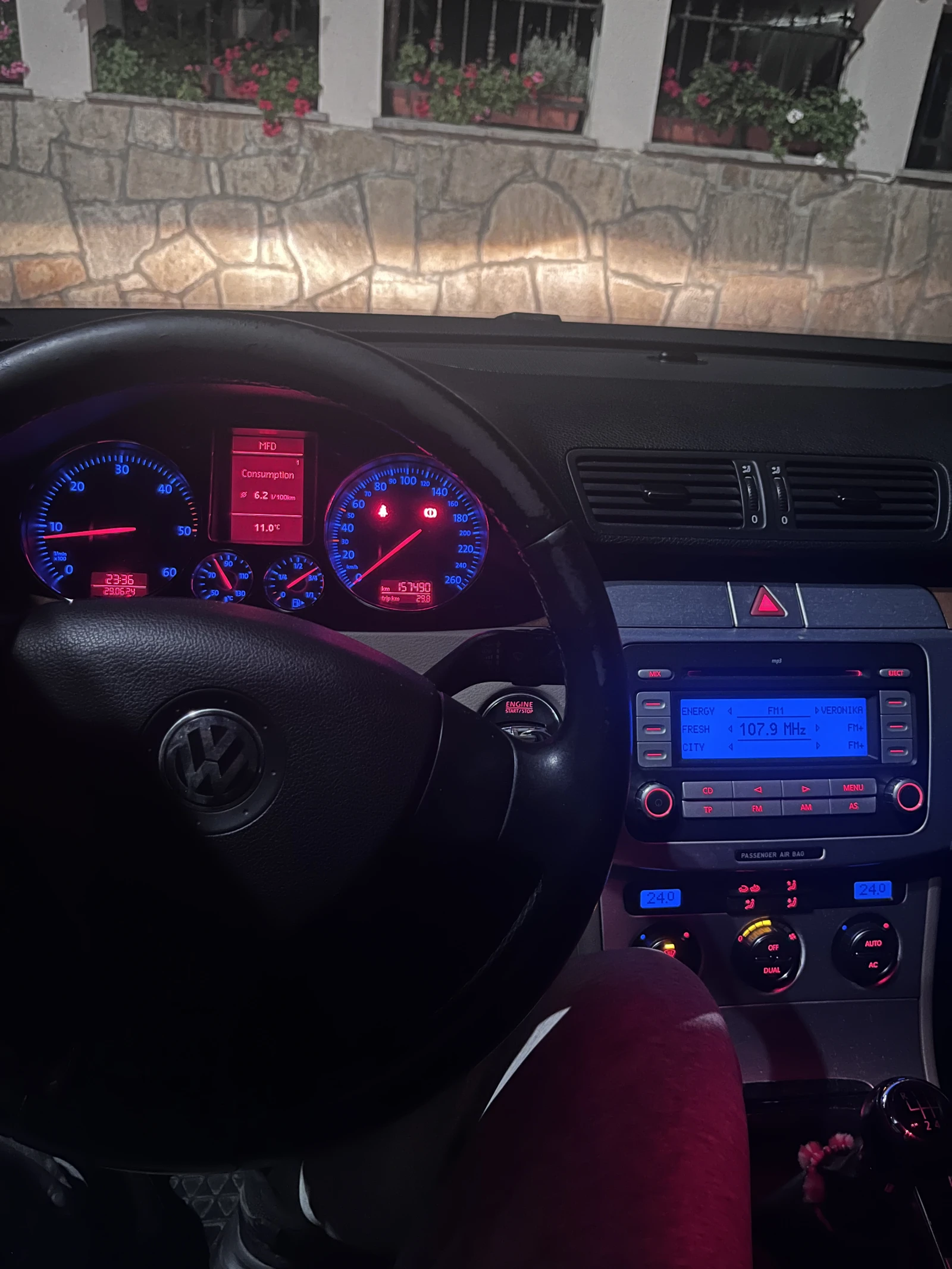 VW Passat 158000  | Mobile.bg   15
