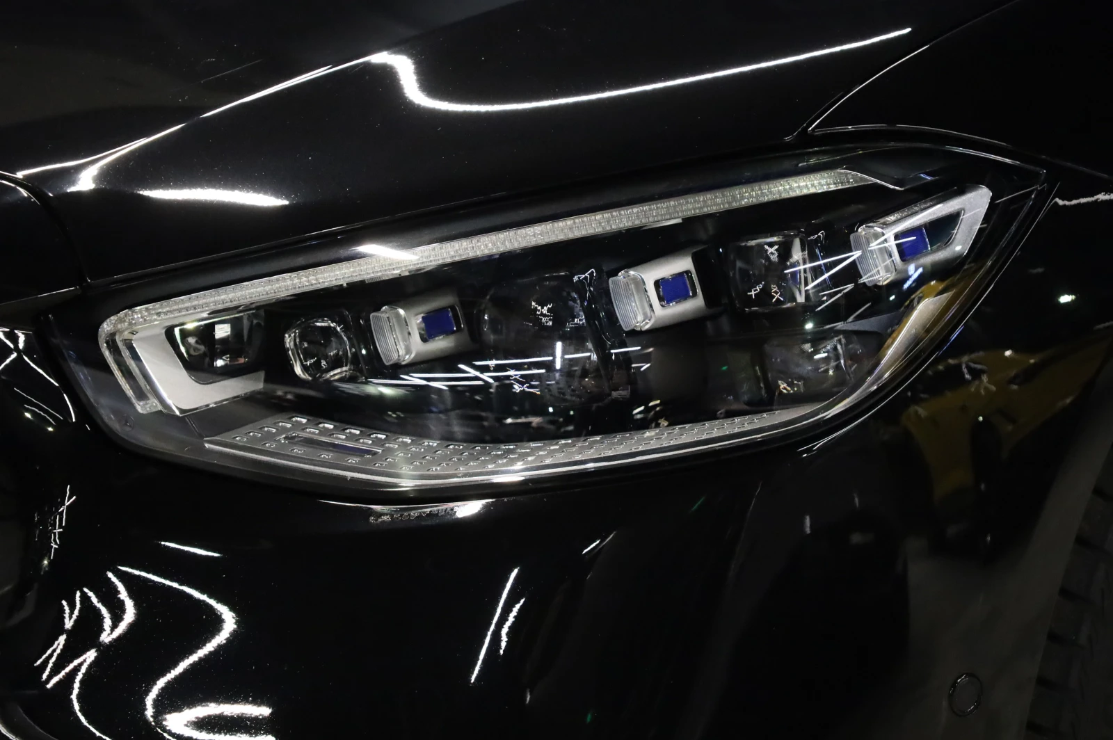 Mercedes-Benz S 580 EXCLUSIVE* AMG LINE* 4MATIC* 3 TV* LONG* , снимка 5 - Автомобили и джипове - 52604421