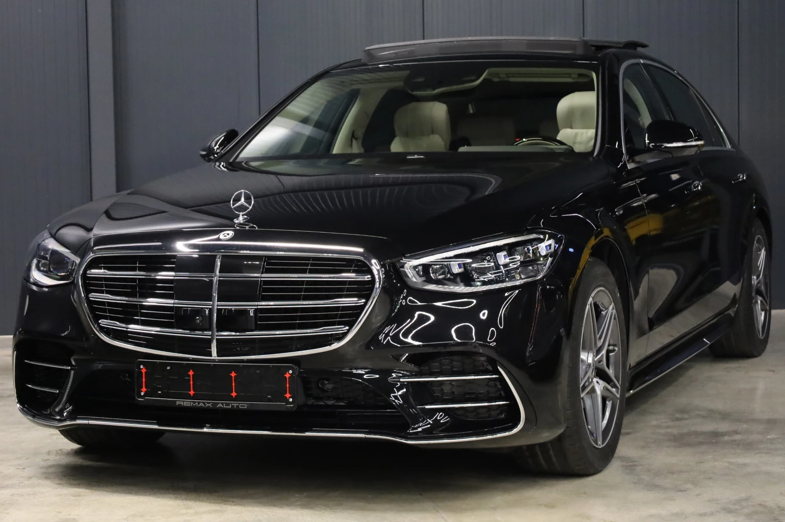 Mercedes-Benz S 580 EXCLUSIVE* AMG LINE* 4MATIC* 3 TV* LONG* , снимка 6 - Автомобили и джипове - 52604421