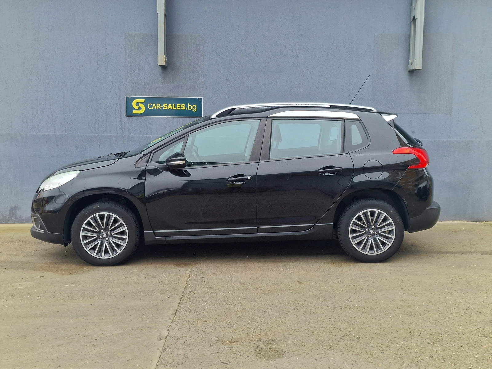 Peugeot 2008 1.2 Автоматик от България - изображение 4