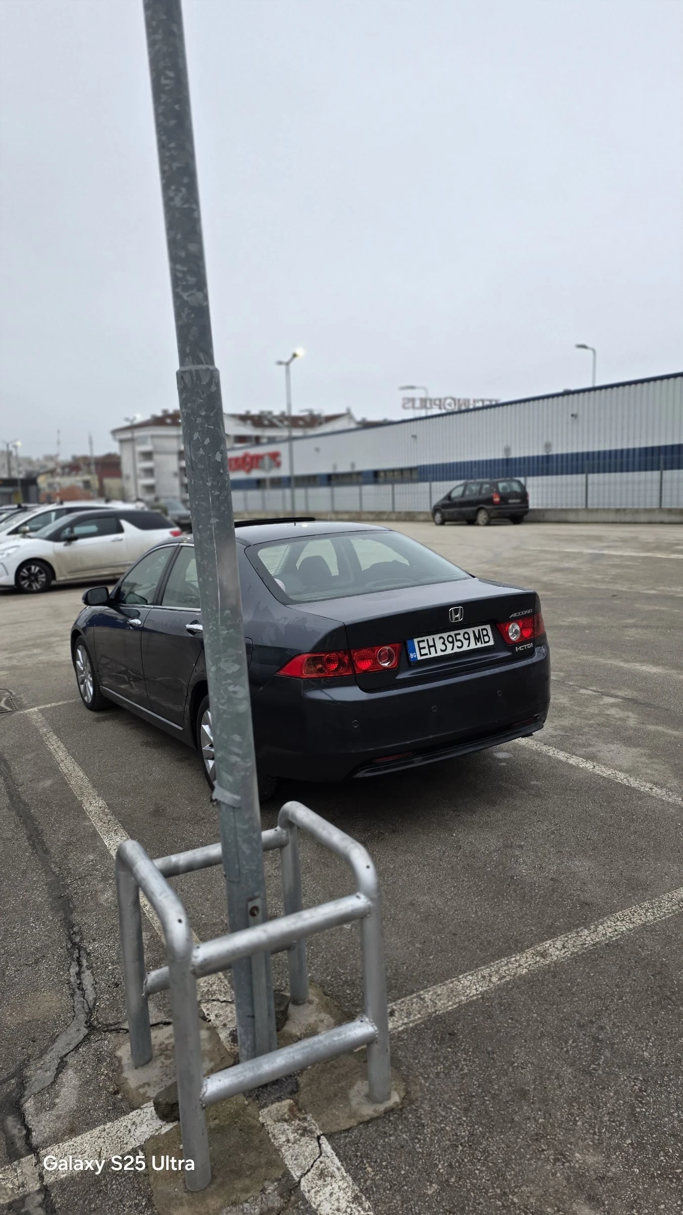Honda Accord 2.2 d - изображение 8