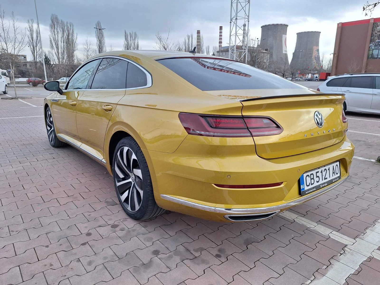 VW Arteon R-line/Digital/4x4/От България - изображение 3