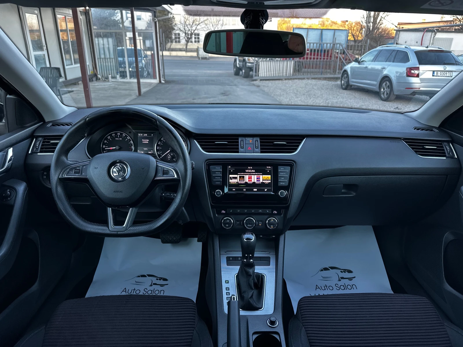 Skoda Octavia 2.0TDI 150�.� DSG SportLine* VRS SEATS | Mobile.bg � ����������� 9