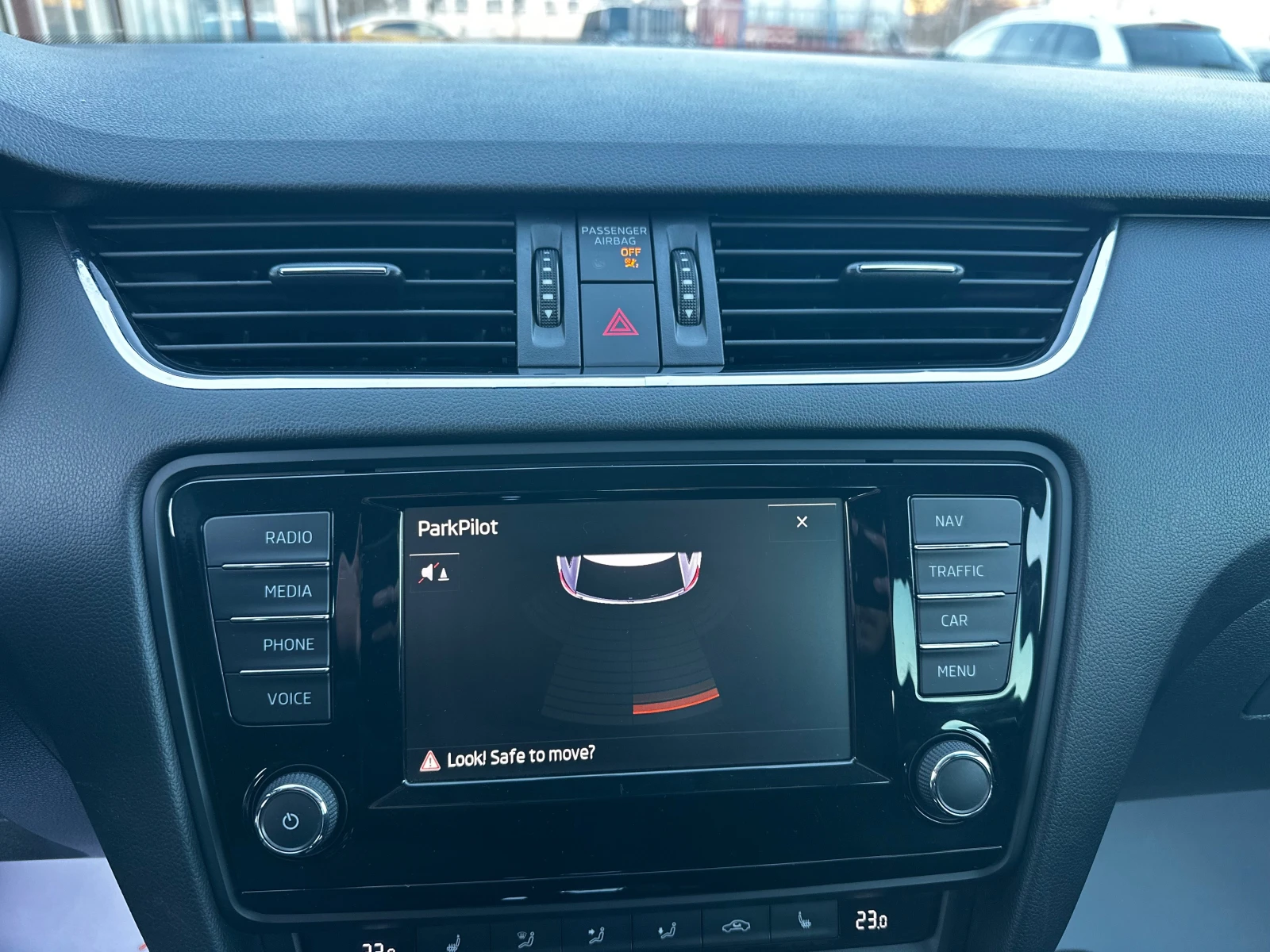 Skoda Octavia 2.0TDI 150�.� DSG SportLine* VRS SEATS | Mobile.bg � ����������� 16