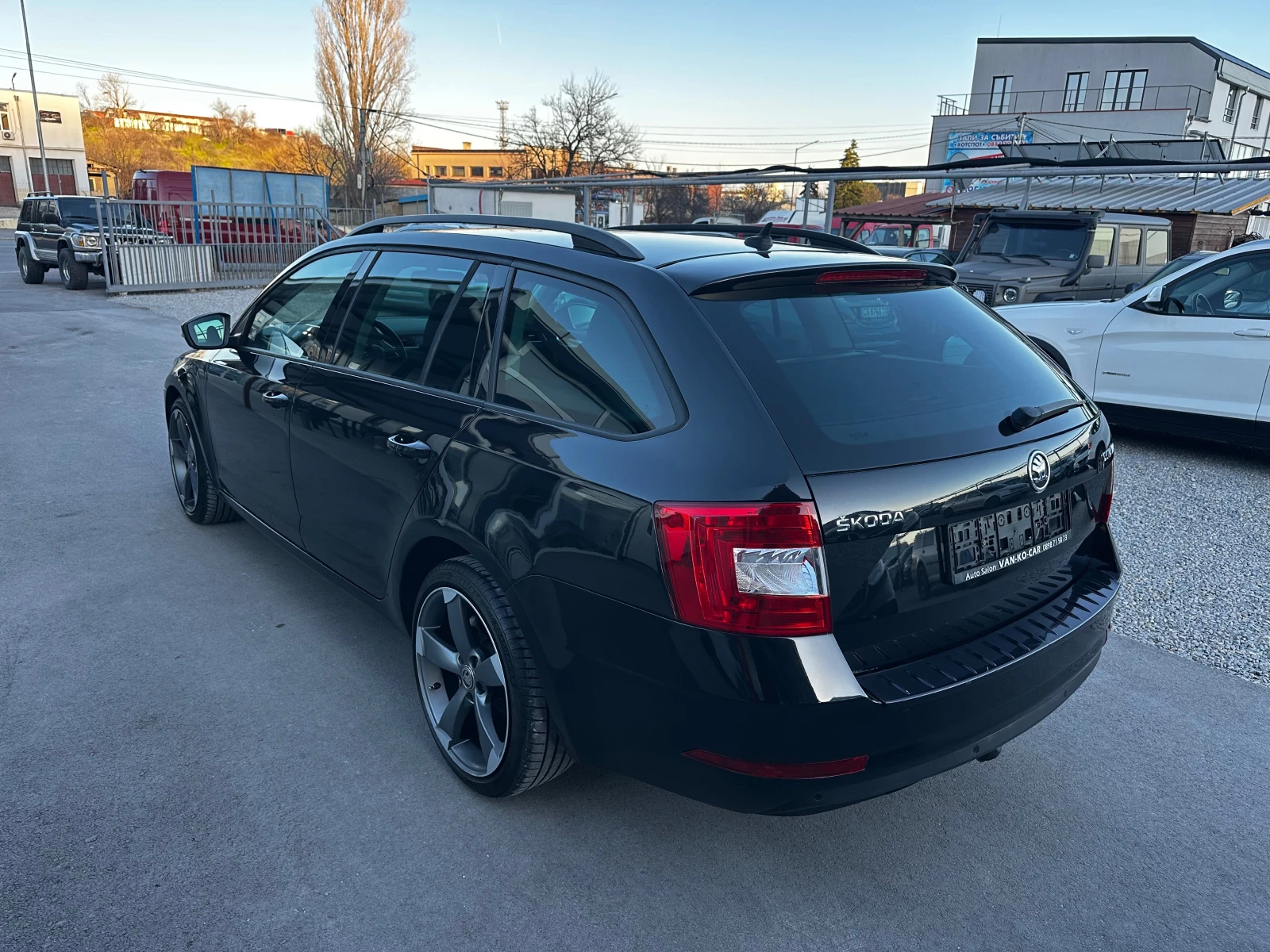 Skoda Octavia 2.0TDI 150�.� DSG SportLine* VRS SEATS | Mobile.bg � ����������� 3