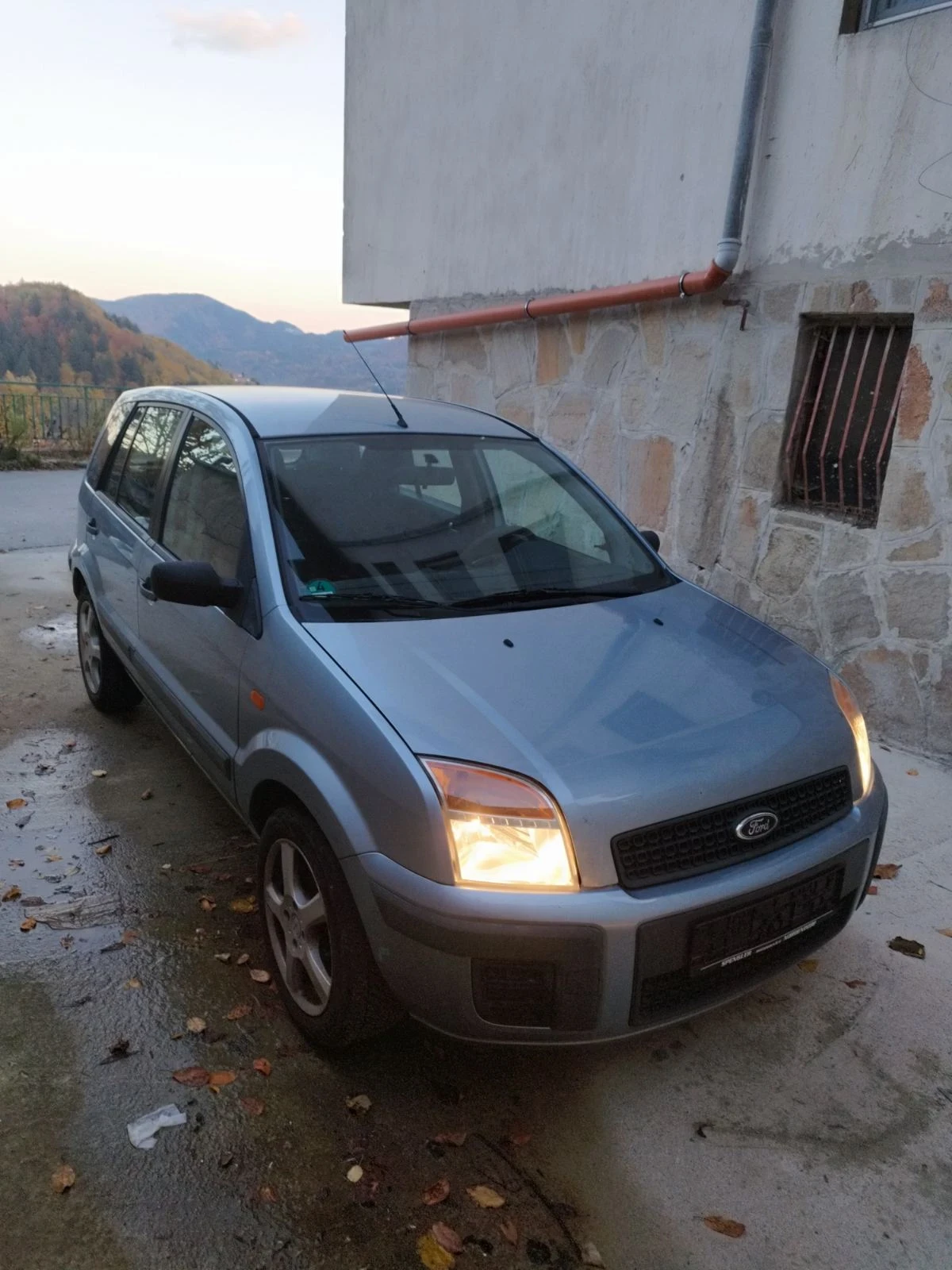 Ford Fusion 1.25 i, снимка 4 - Автомобили и джипове - 54036436