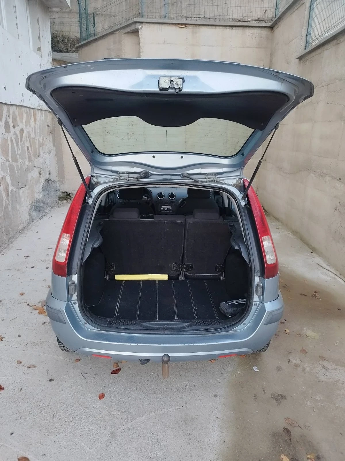 Ford Fusion 1.25 i, снимка 11 - Автомобили и джипове - 54036436