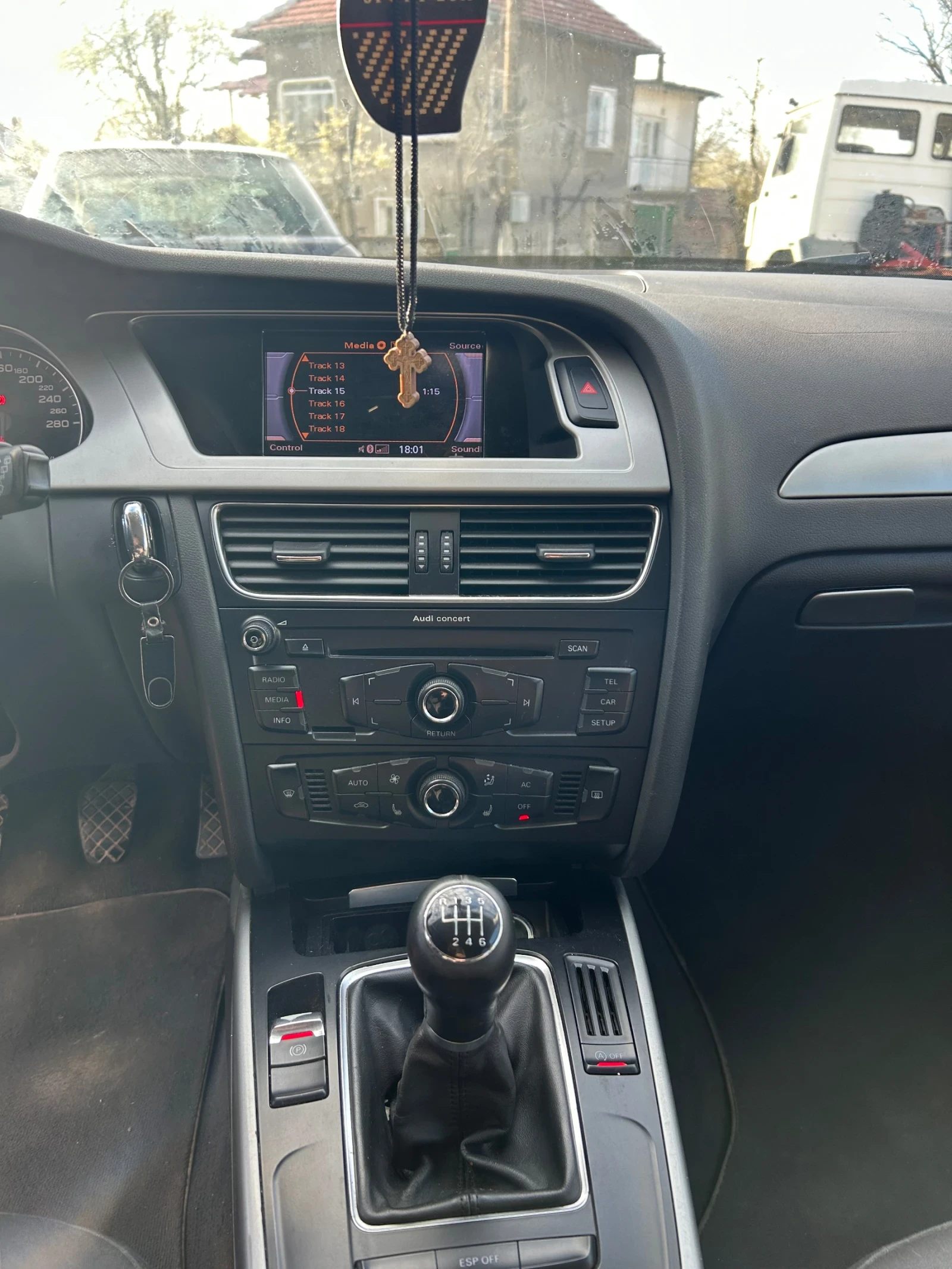 Audi A4, снимка 10 - Автомобили и джипове - 54126434