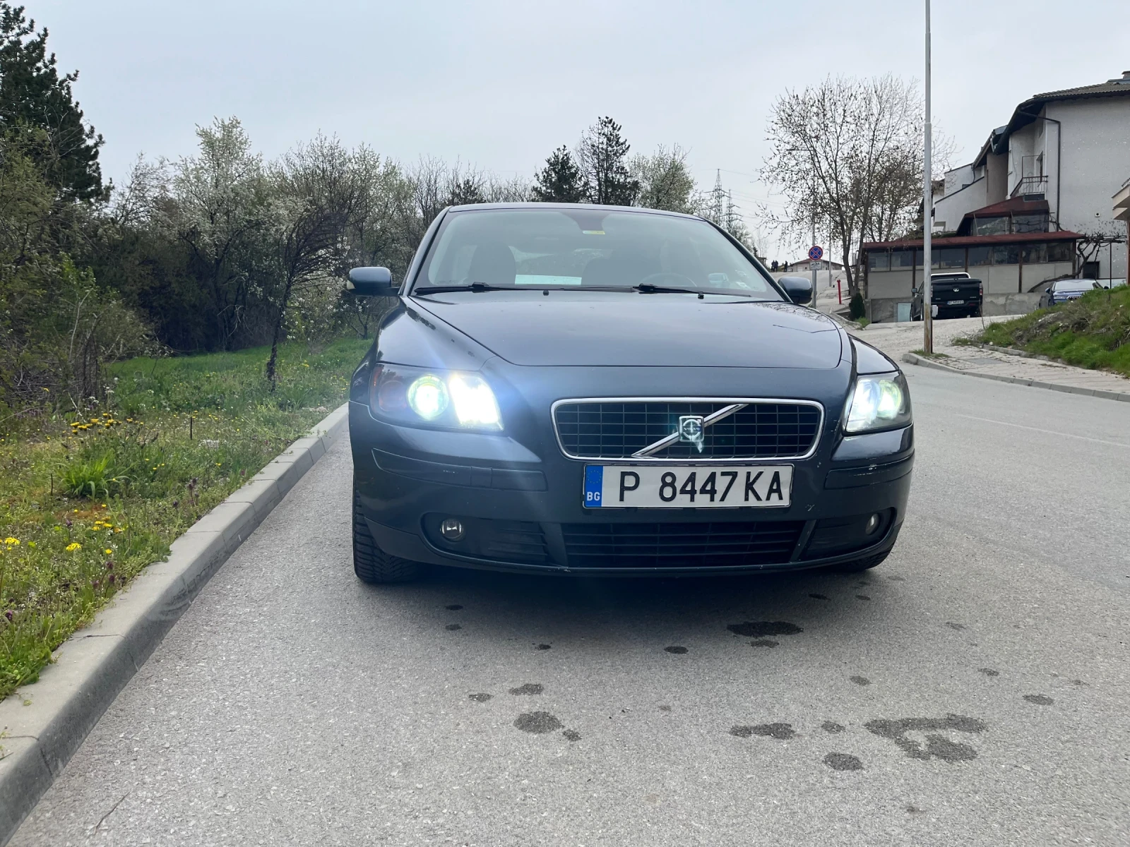 Volvo V40, снимка 8 - Автомобили и джипове - 54166802