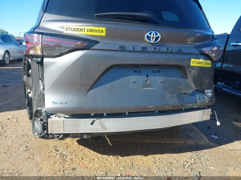 Toyota Sienna 2.5l Xle | Mobile.bg � ����������� 6
