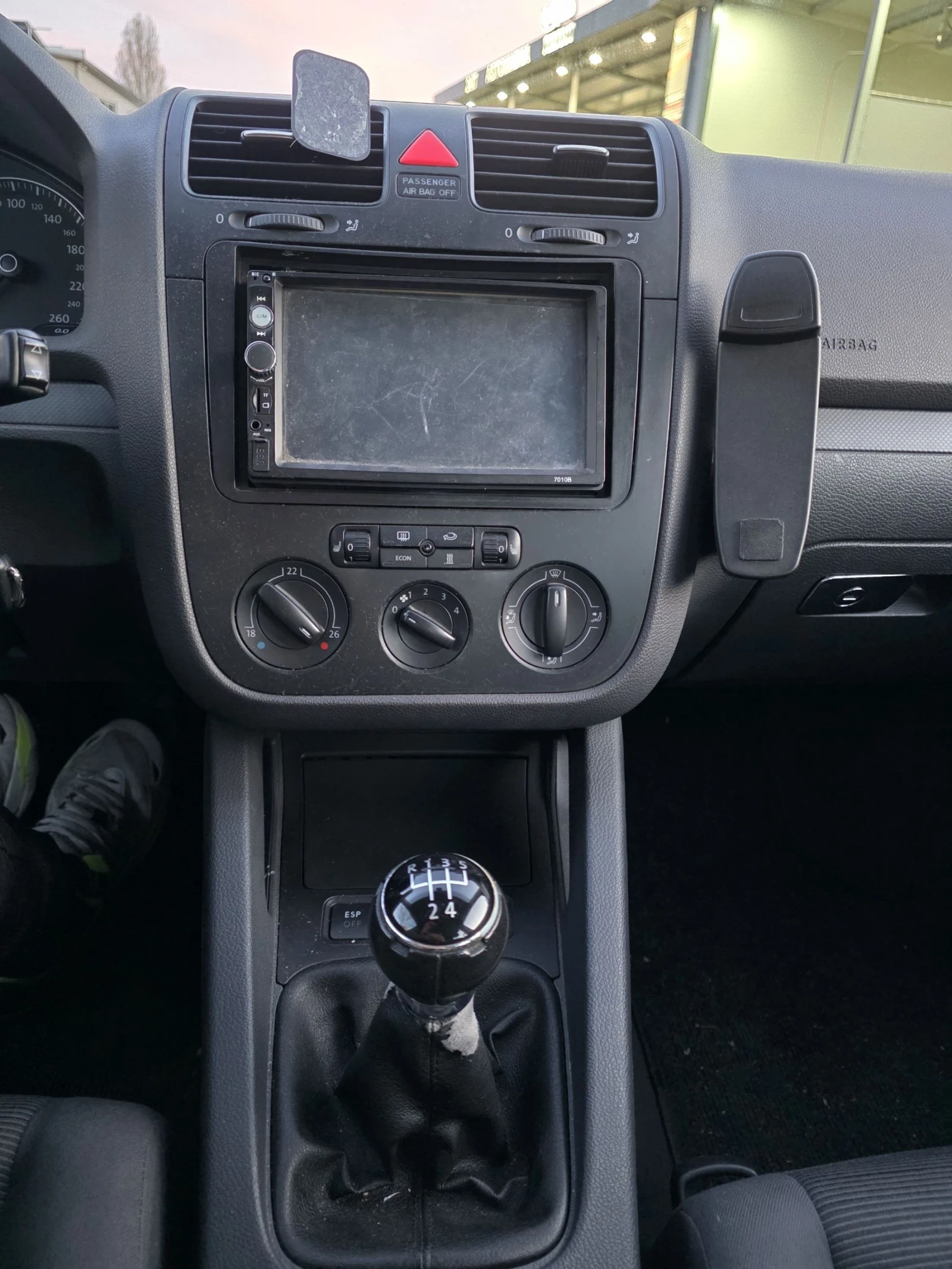 VW Golf 1.9tdi, снимка 11 - Автомобили и джипове - 54221152