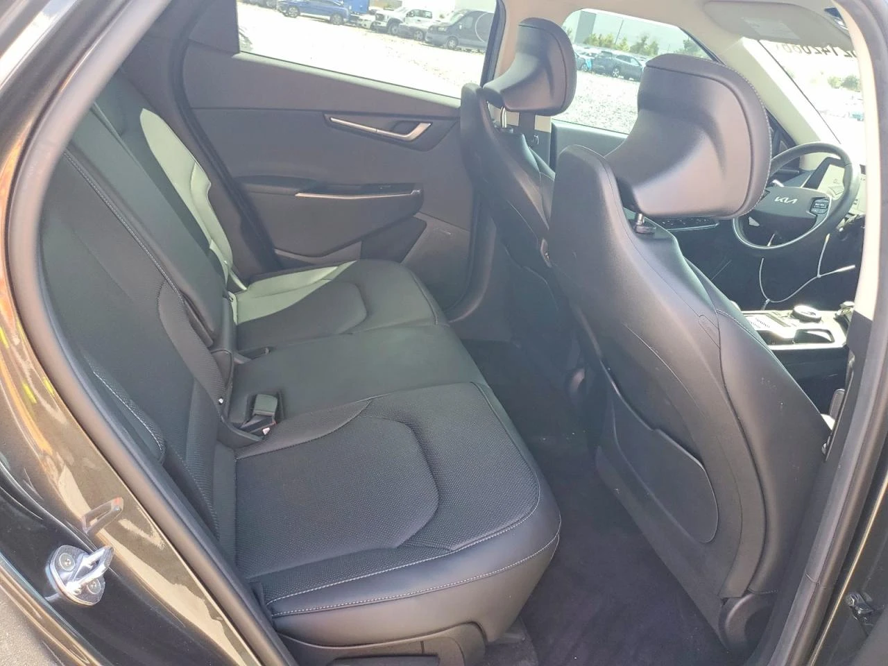 Kia EV6 Wind, снимка 10 - Автомобили и джипове - 54758979