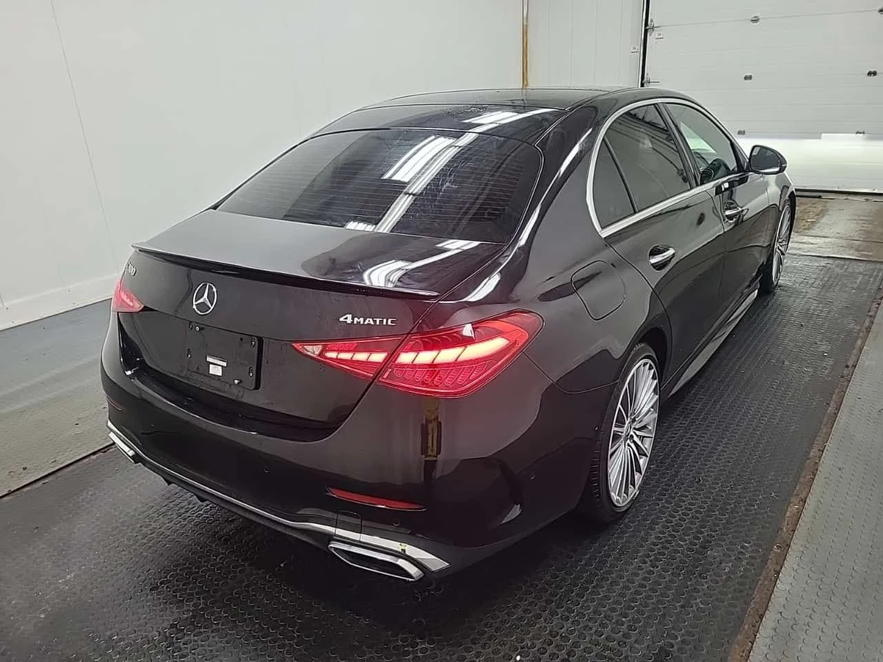 Mercedes-Benz C 300 * HEAD-UP* ПАНОРАМА* 360 КМАЕРА* , снимка 3 - Автомобили и джипове - 54852732