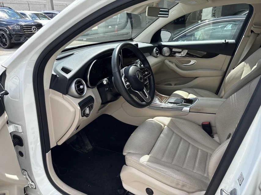 Mercedes-Benz C 300 AMG-pkg* 360* Burmester* Шибидах* Обдухване* 2ключ, снимка 7 - Автомобили и джипове - 55254479