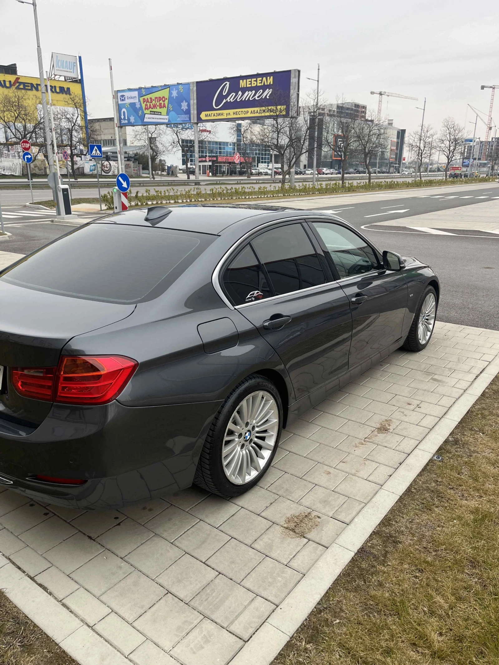BMW 320, снимка 3 - Автомобили и джипове - 55316302