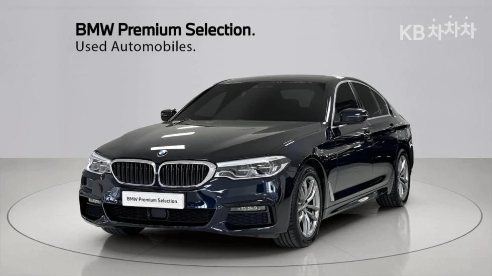 BMW 520 M SPORT + 360CAM/PANORAMA/FULL