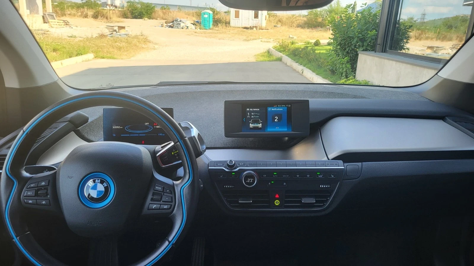 BMW i3 S 42 kw 120 Ah, снимка 11 - Автомобили и джипове - 55666042