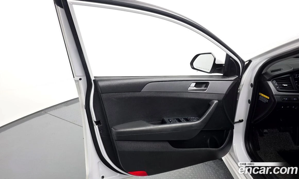Hyundai Sonata LPI Style, снимка 14 - Автомобили и джипове - 56155321