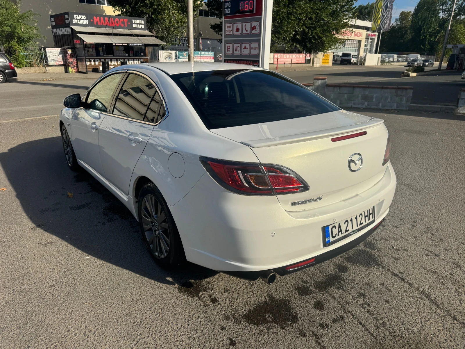Mazda 6 2.0 i Автоматик, снимка 7 - Автомобили и джипове - 56316333