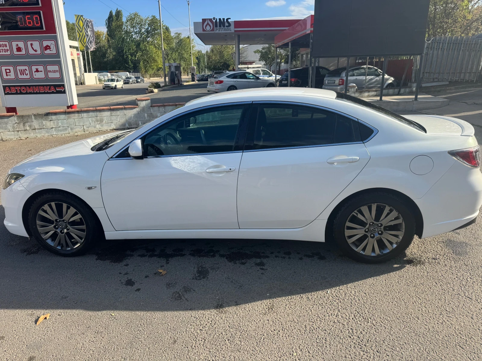 Mazda 6 2.0 i Автоматик, снимка 3 - Автомобили и джипове - 56316333