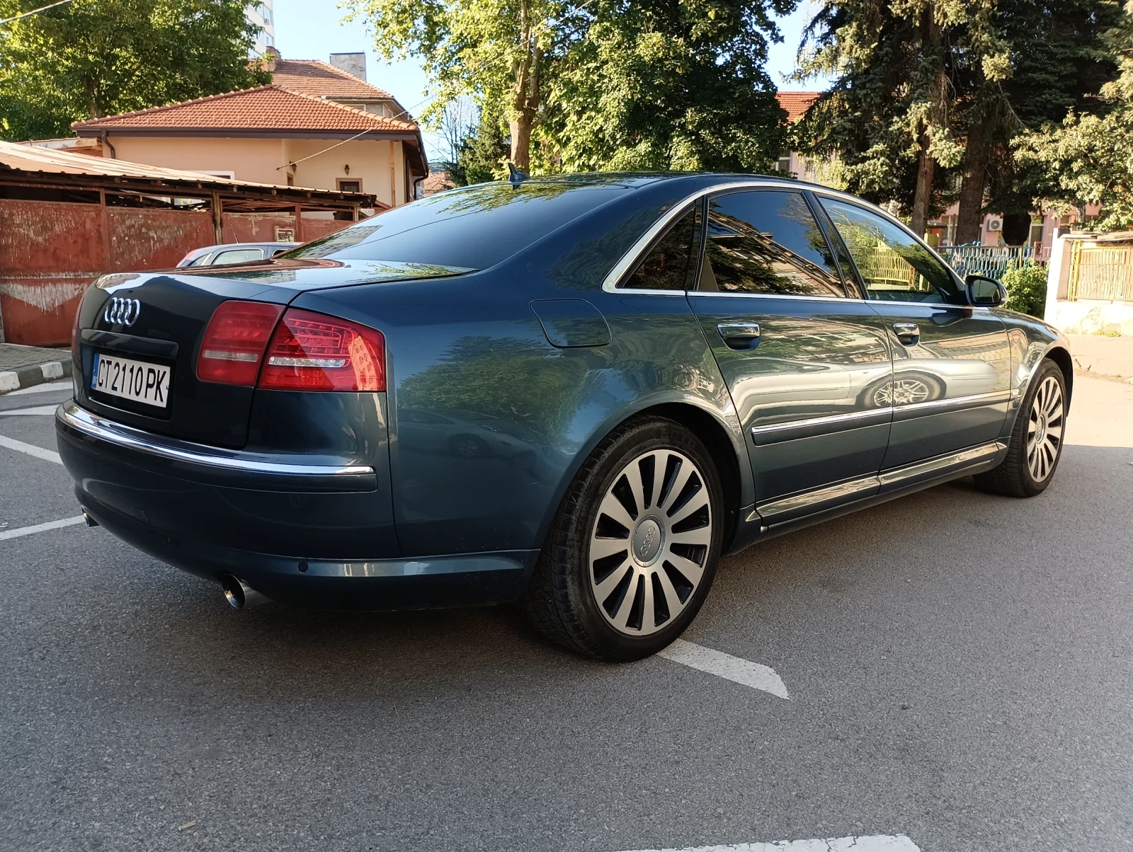 Audi A8 3.7 ГАЗ, снимка 3 - Автомобили и джипове - 56509068