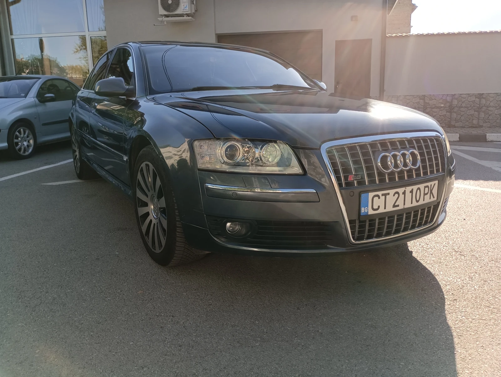 Audi A8 3.7 ГАЗ, снимка 5 - Автомобили и джипове - 56509068