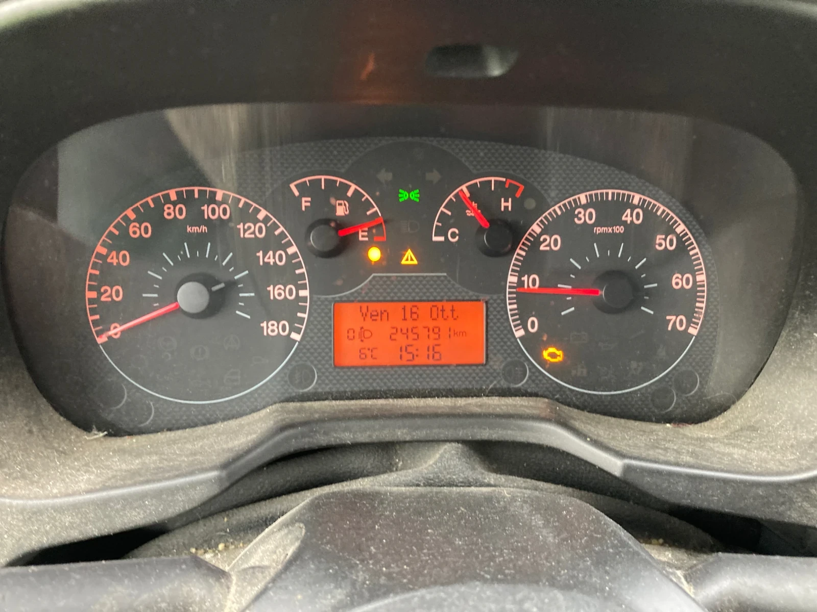Fiat Qubo 1.3 M-jet Klima | Mobile.bg � ����������� 11