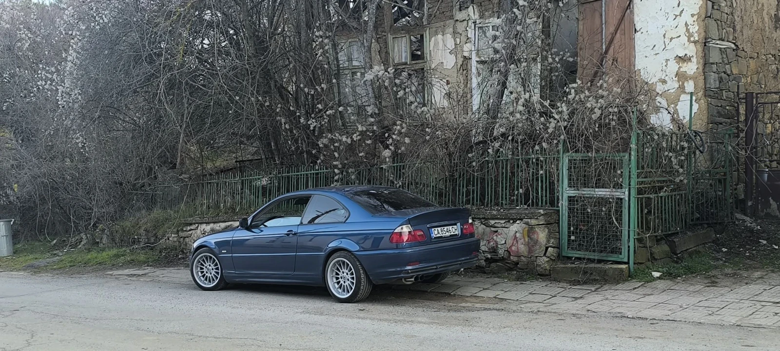 BMW 323, снимка 6 - Автомобили и джипове - 56655182