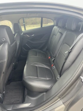 Jaguar I-Pace EV 400/90KWh/MERIDIAN/PANO/4X4, снимка 11