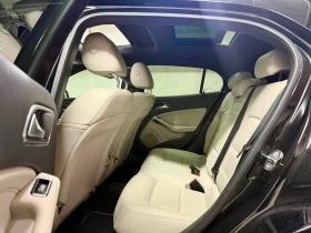 Mercedes-Benz GLA 250 AMG line 4x4, снимка 9