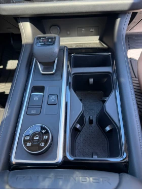 Nissan Pathfinder SL 4WD , снимка 14