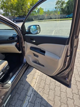 Honda Cr-v - 13000 € / 25425.79 лв. - 52151691 13