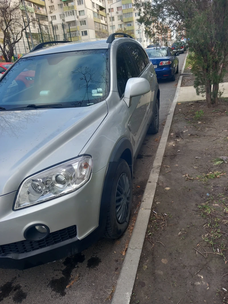 Chevrolet Captiva, снимка 3 - Автомобили и джипове - 48249458