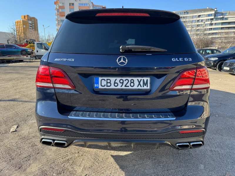 Mercedes-Benz GLE 63 S AMG 6.3 S AMG* * * Готов Лизинг/Бартер* * * , снимка 8 - Автомобили и джипове - 48615540