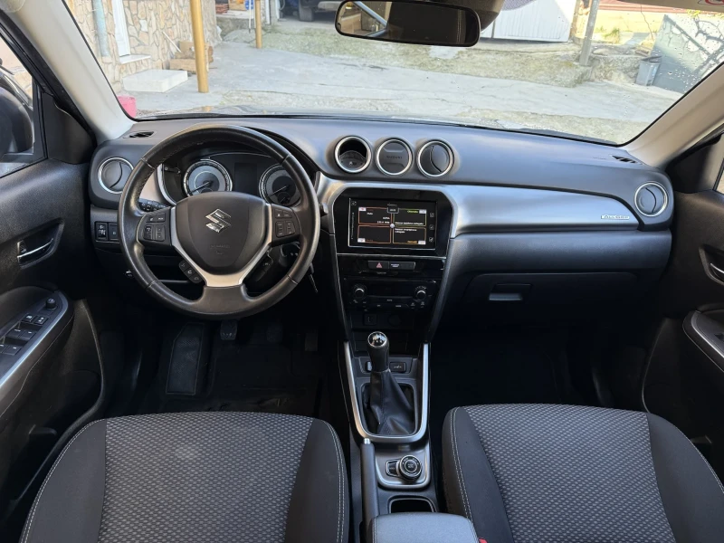 Suzuki Vitara 1.0 Газ.инж. 4x4, снимка 10 - Автомобили и джипове - 49592032