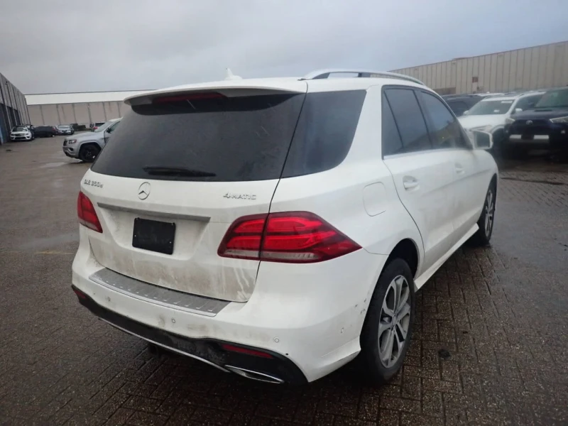Mercedes-Benz GLE 350 d , снимка 3 - Автомобили и джипове - 52801418