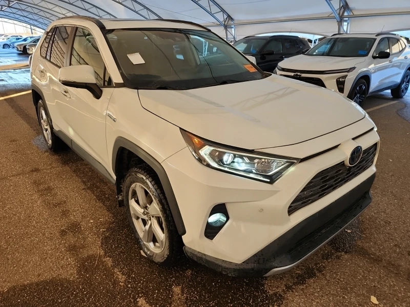 Toyota Rav4 HYBRID LIMITED * * CARFAX * * АВТО КРЕДИТ * * , снимка 2 - Автомобили и джипове - 52817598