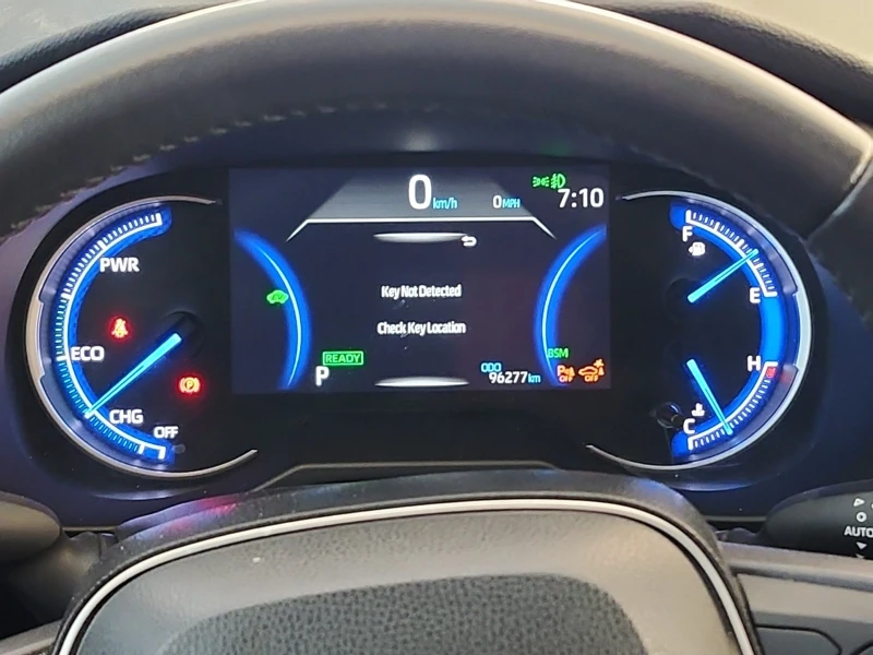 Toyota Rav4 HYBRID LIMITED * * CARFAX * * АВТО КРЕДИТ * * , снимка 8 - Автомобили и джипове - 52817598