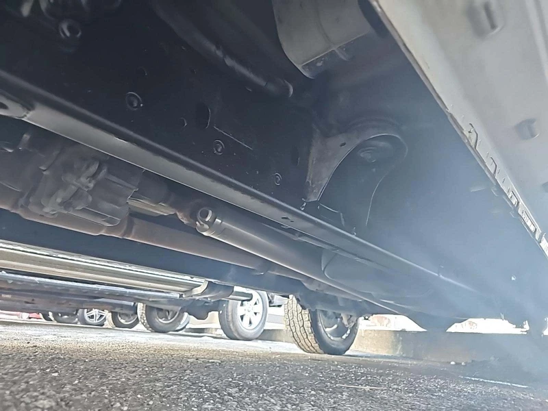 Dodge RAM 1500  Big Horn Crew Cab Short Bed AWD, снимка 9 - Автомобили и джипове - 53373348