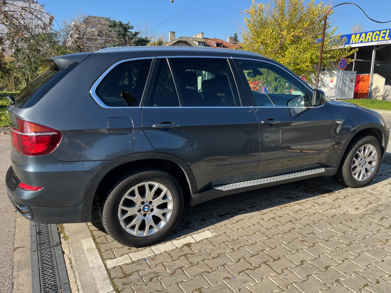BMW X5 xDrive 35i  - изображение 3