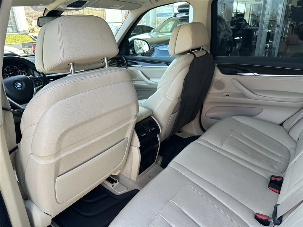 BMW X5 xDrive30d, снимка 9 - Автомобили и джипове - 54026383