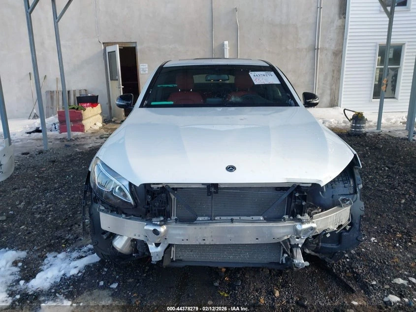 Mercedes-Benz GLC 43 AMG 4MATIC COUPE С РЕГИСТРАЦИЯ & АВТО КРЕДИТ , снимка 13 - Автомобили и джипове - 54032510