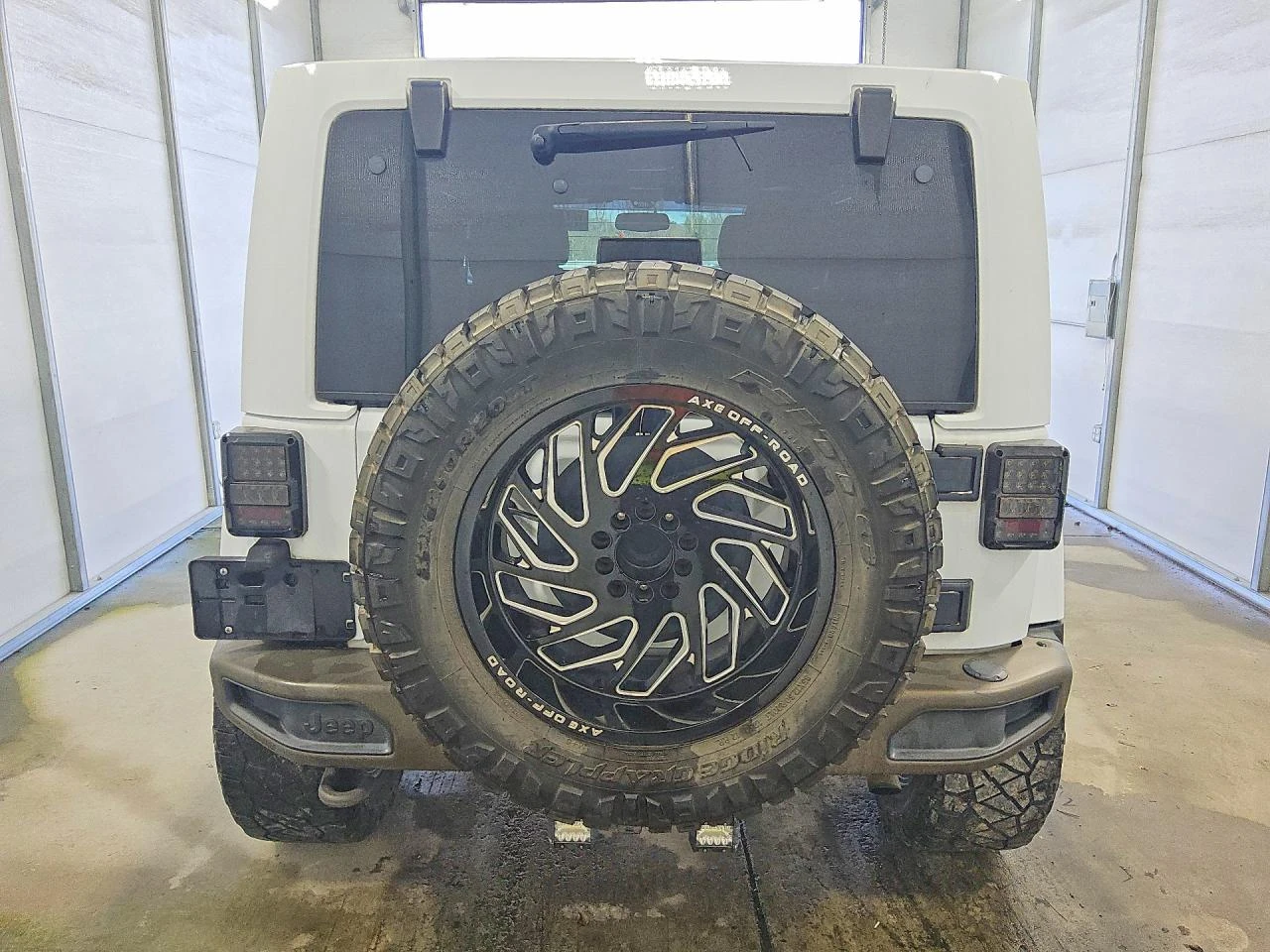 Jeep Wrangler 3.6l Unlimited Sahara, снимка 6 - Автомобили и джипове - 54116157