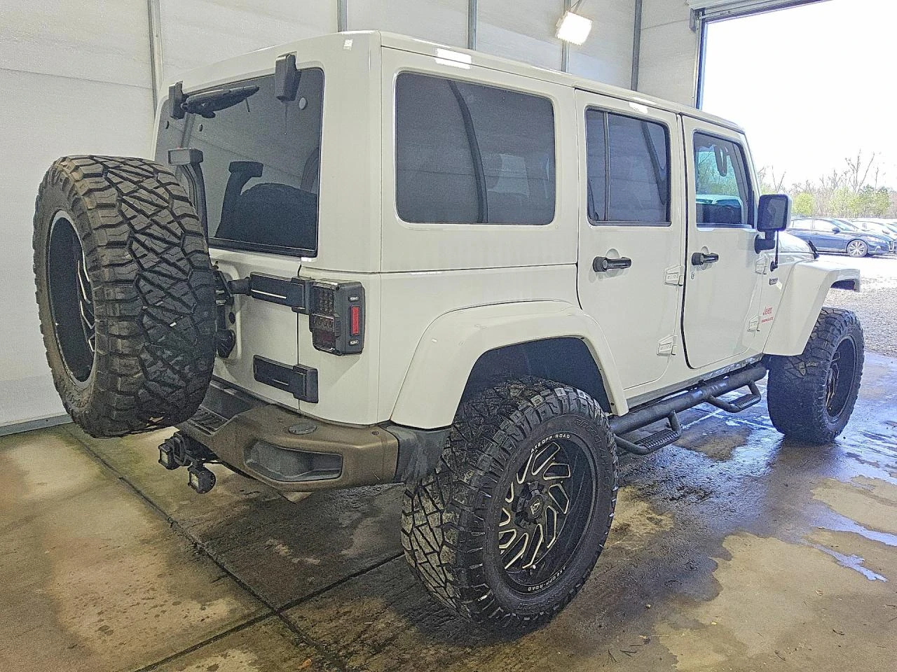 Jeep Wrangler 3.6l Unlimited Sahara, снимка 3 - Автомобили и джипове - 54116157