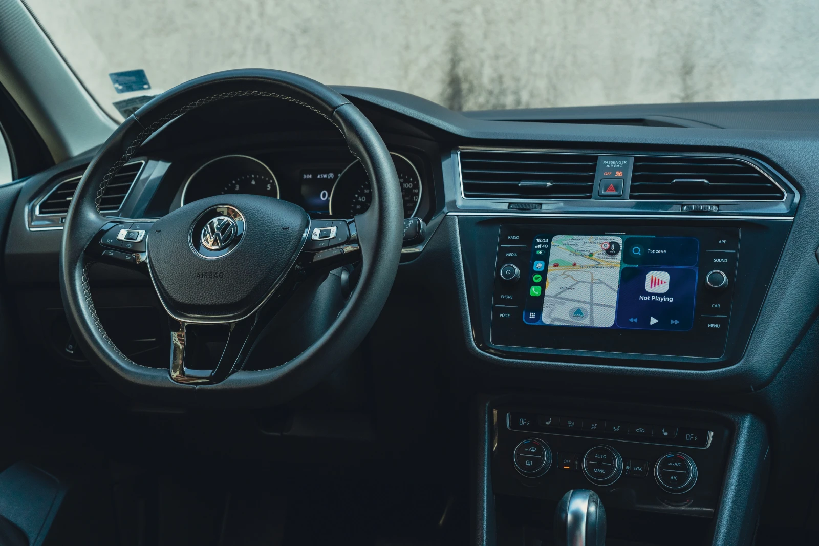 VW Tiguan Volkswagen Tiguan SE, 2.0 TSI - 47000 km -7 местен, снимка 11 - Автомобили и джипове - 54197017