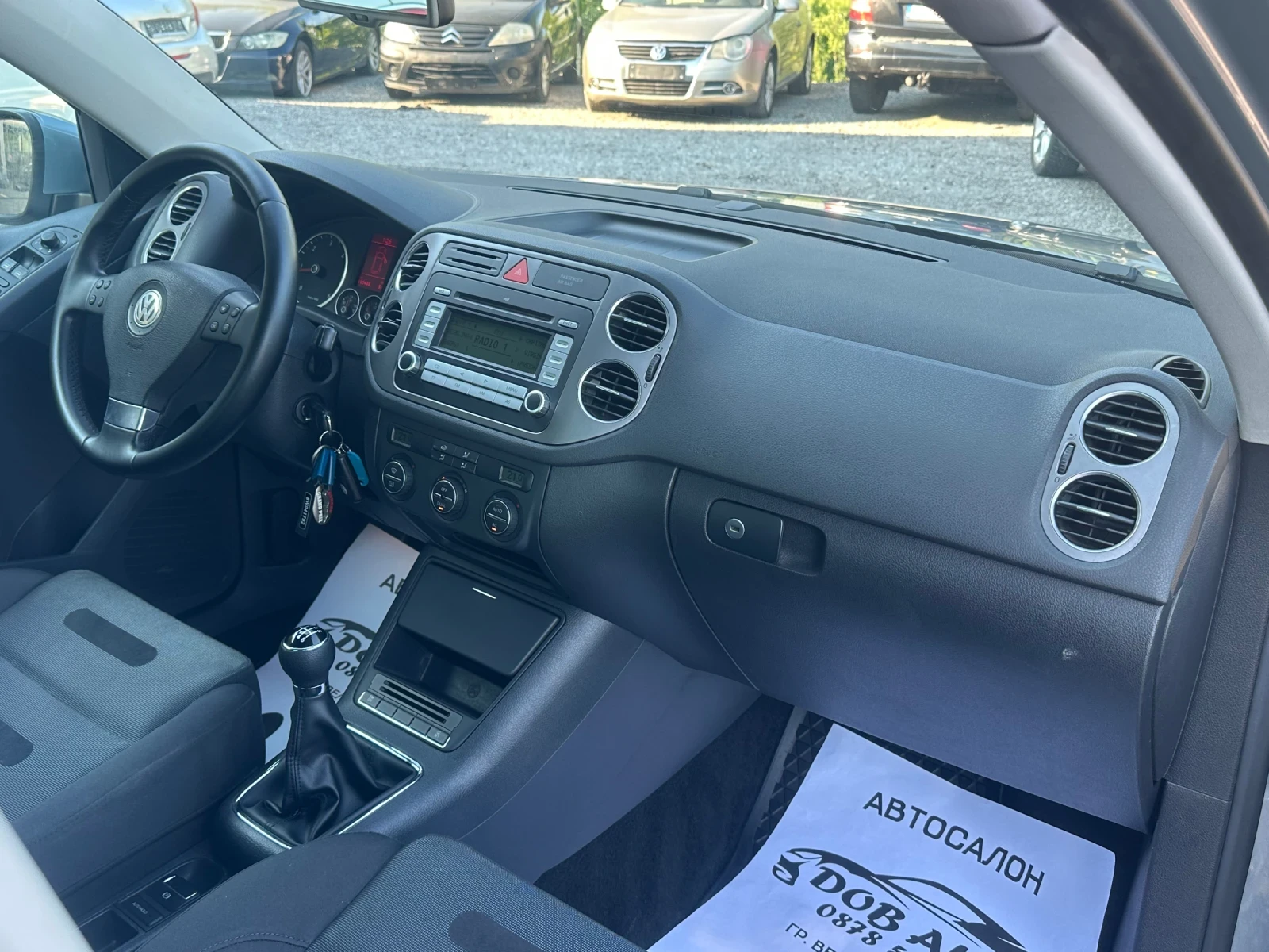 VW Tiguan 2.0TDI-4x4-140к.с-КЛИМАТРОНИК-МУЛТИ, снимка 14 - Автомобили и джипове - 54430909
