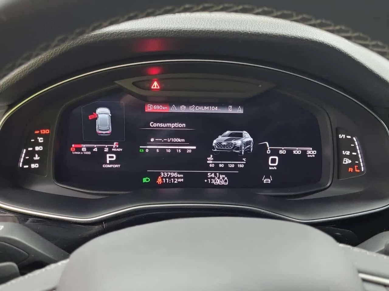 Audi Q8 * Progressiv * ДИСТРОНИК * 360 * 2 КЛЮЧА * ОБДУХВА, снимка 8 - Автомобили и джипове - 54557171