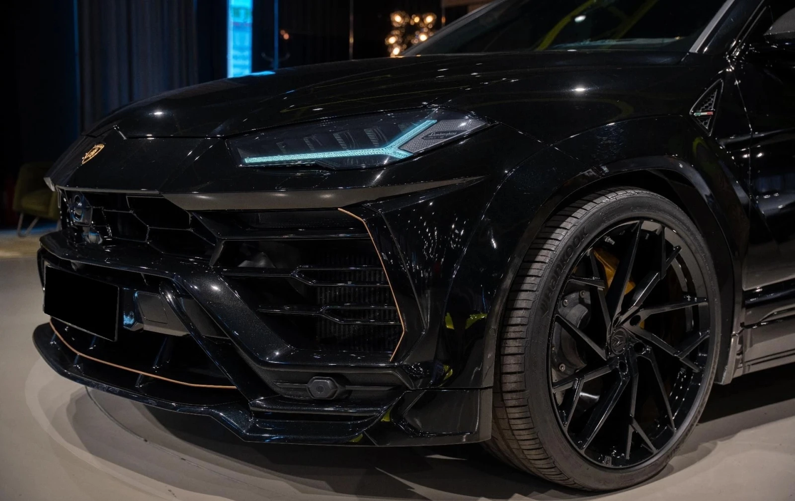 Lamborghini Urus V8 AWD NOVITEC, снимка 5 - Автомобили и джипове - 54719280