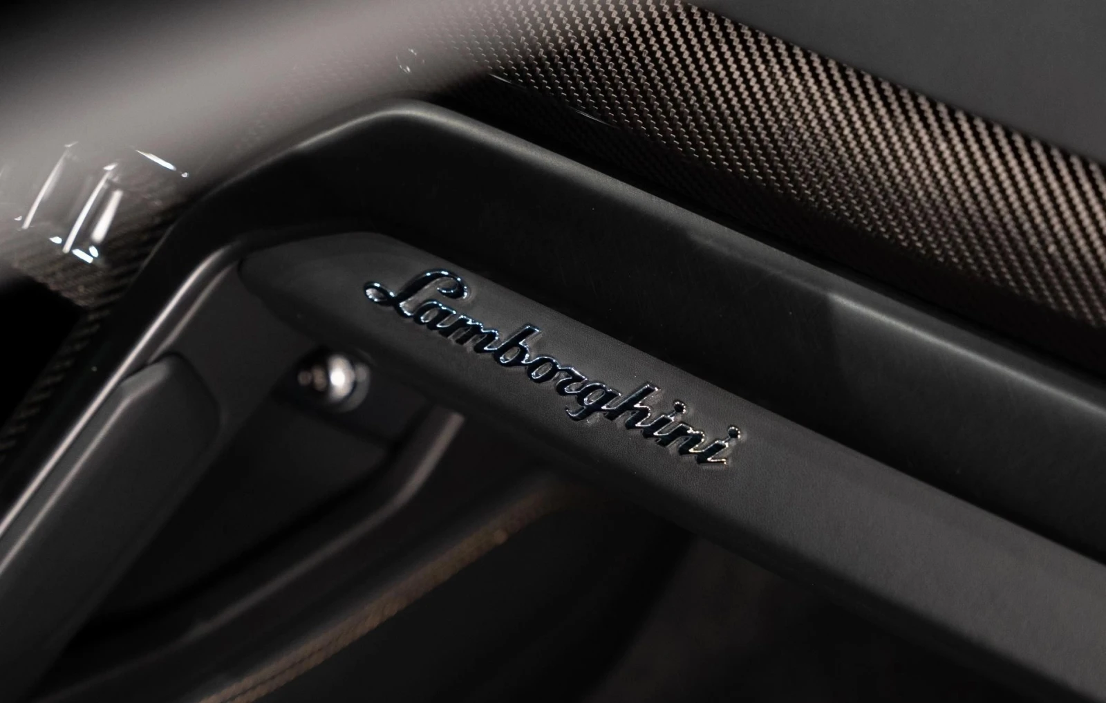 Lamborghini Urus V8 AWD NOVITEC, снимка 15 - Автомобили и джипове - 54719280