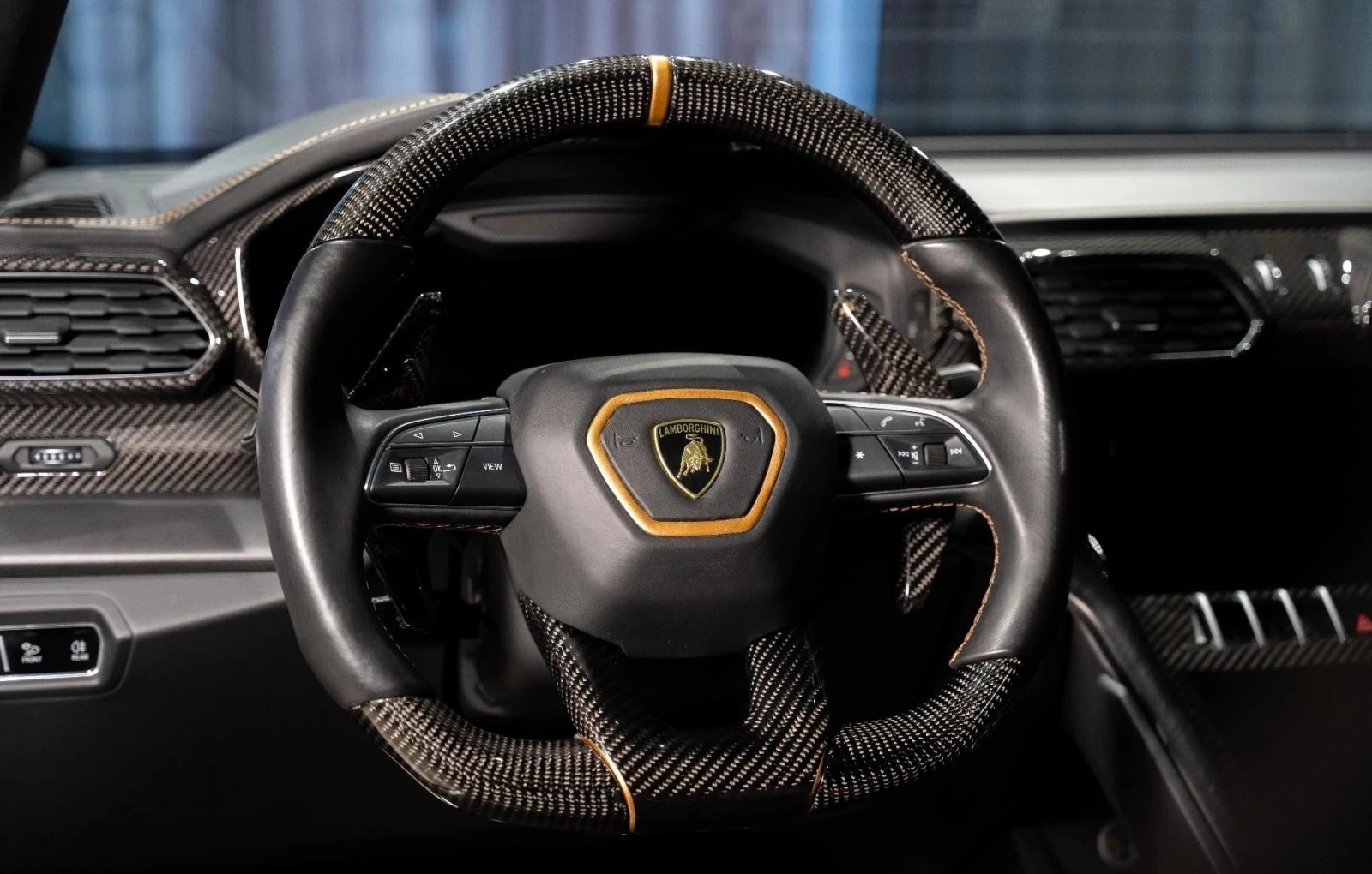 Lamborghini Urus V8 AWD NOVITEC, снимка 16 - Автомобили и джипове - 54719280